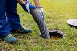 Pumping,Out,Household,Septic,Tank.,Drain,And,Sewage,Cleaning,Service